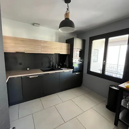 Apartment 4 Personnes Avec Exterieur Montblanc
