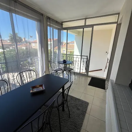 Apartment 4 Personnes Avec Exterieur Montblanc